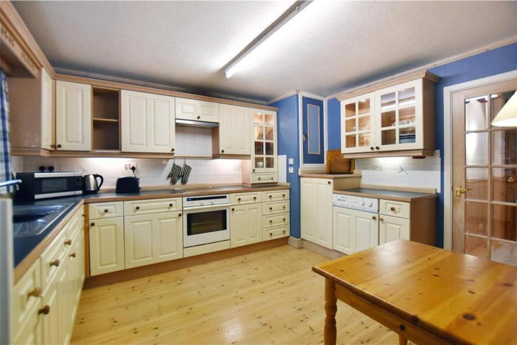 Villa Unique, Perfectly Located Town Centre House Lerwick Exterior foto